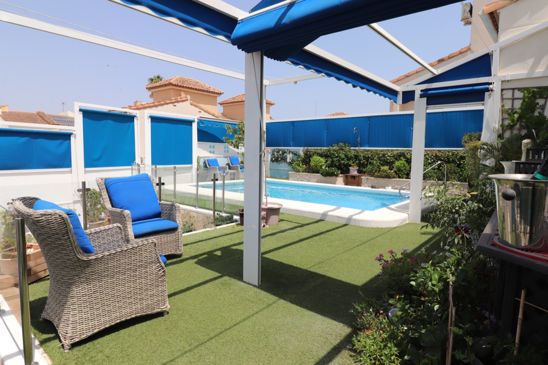 Sale - Villa - Algorfa - Montebello