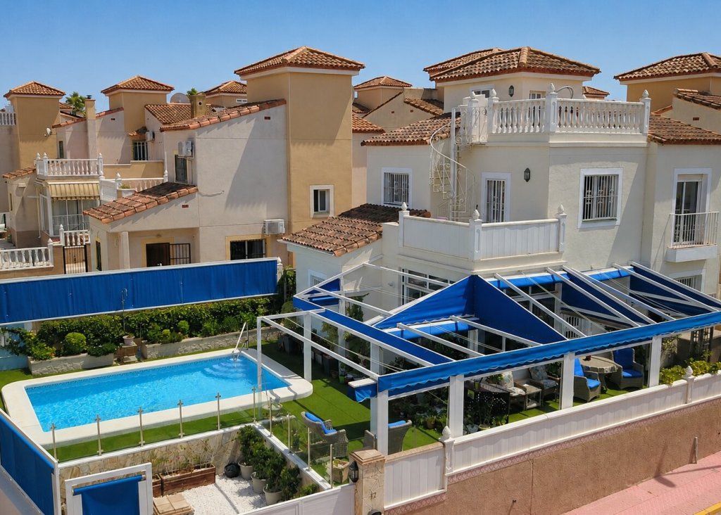 Sale - Villa - Algorfa - Montebello