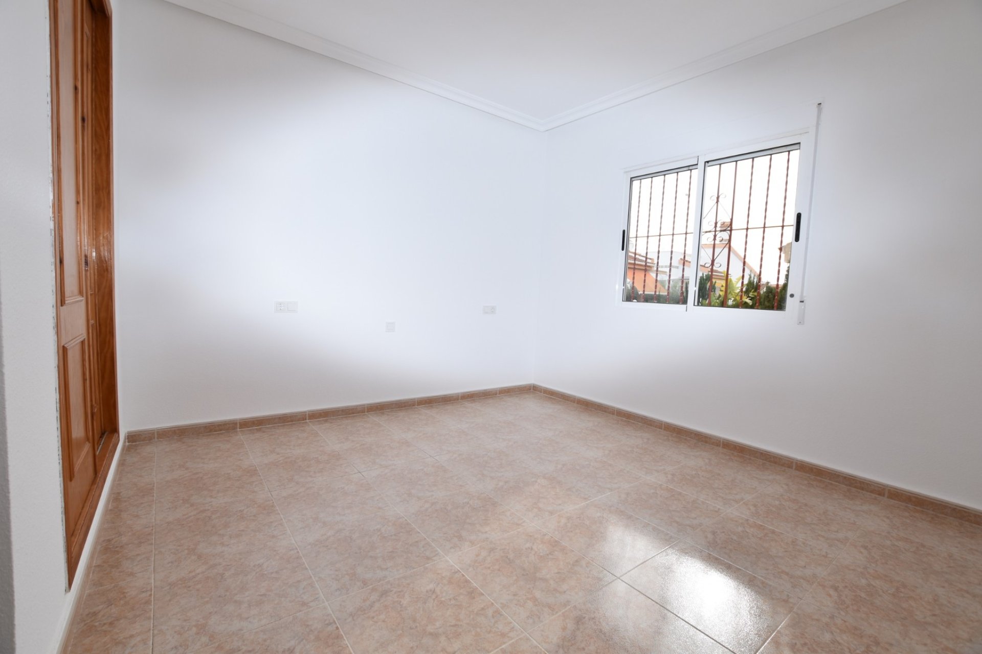 Sale - Villa - Algorfa - Montemar