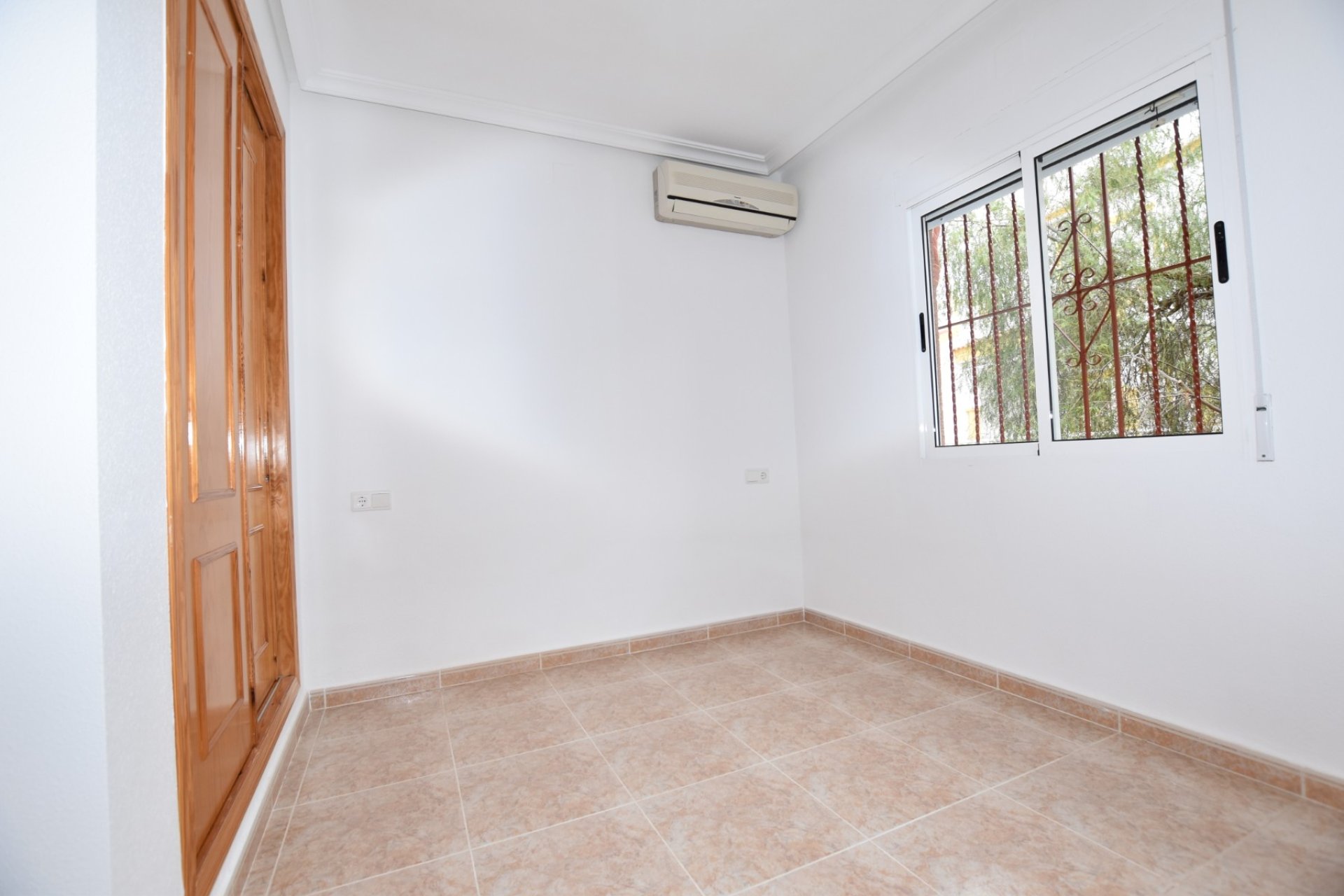 Sale - Villa - Algorfa - Montemar