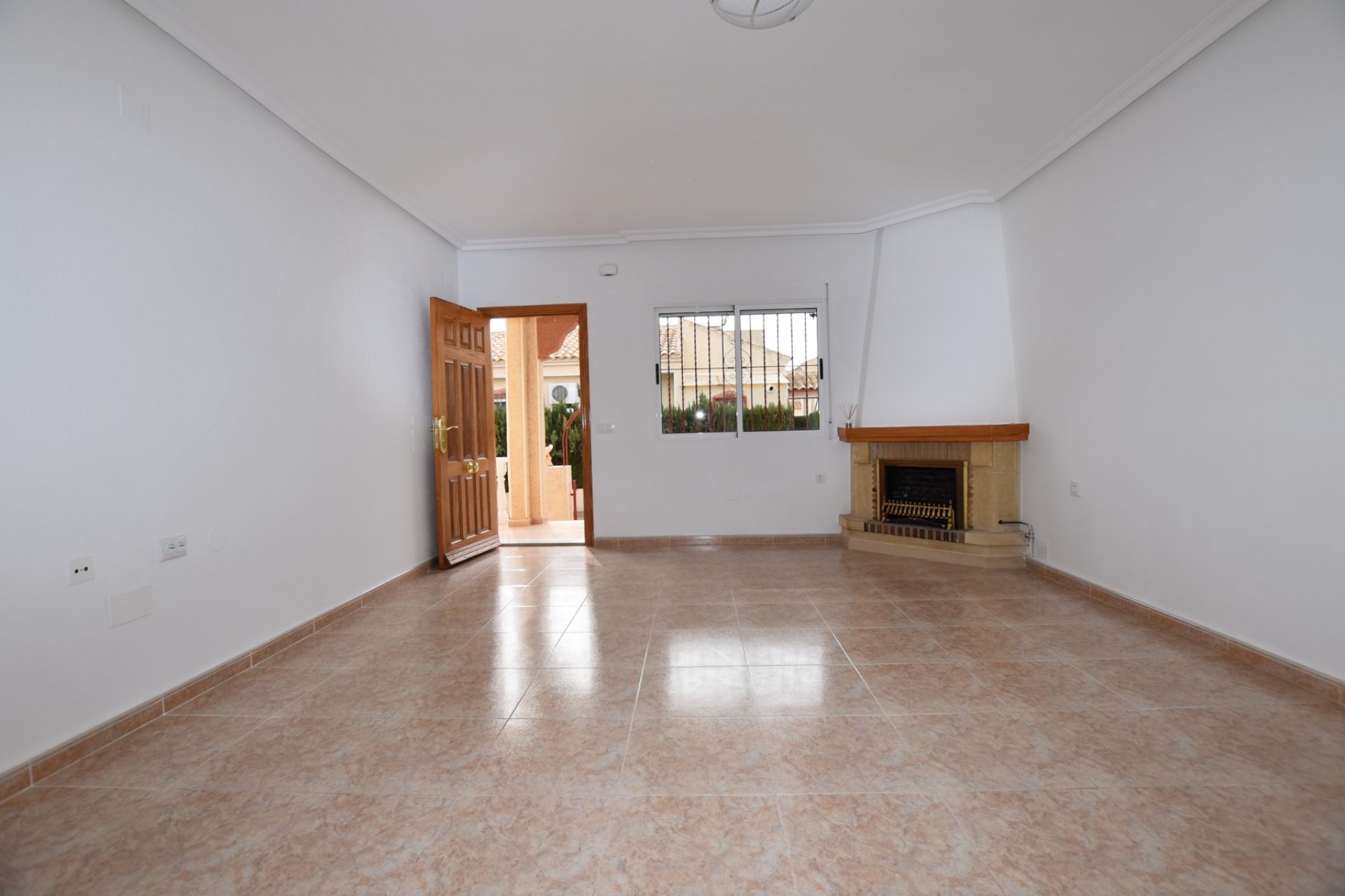 Sale - Villa - Algorfa - Montemar