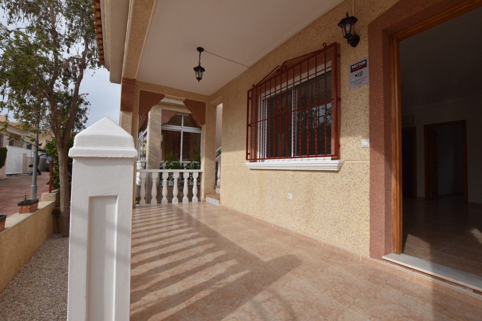 Sale - Villa - Algorfa - Montemar