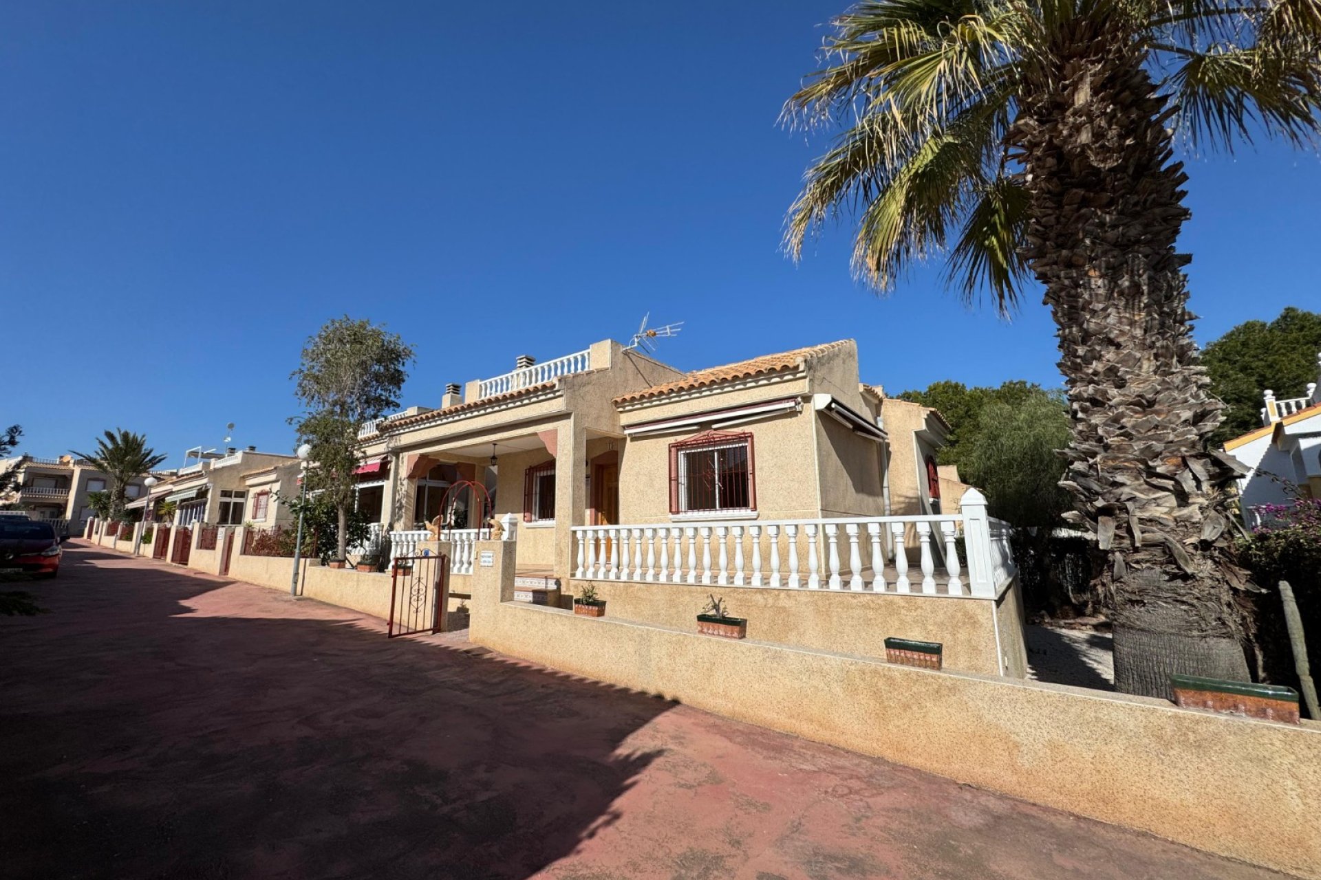 Sale - Villa - Algorfa - Montemar