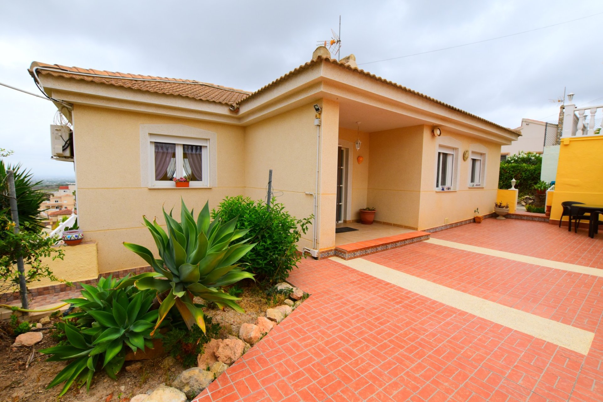 Sale - Villa - Algorfa - Montemar