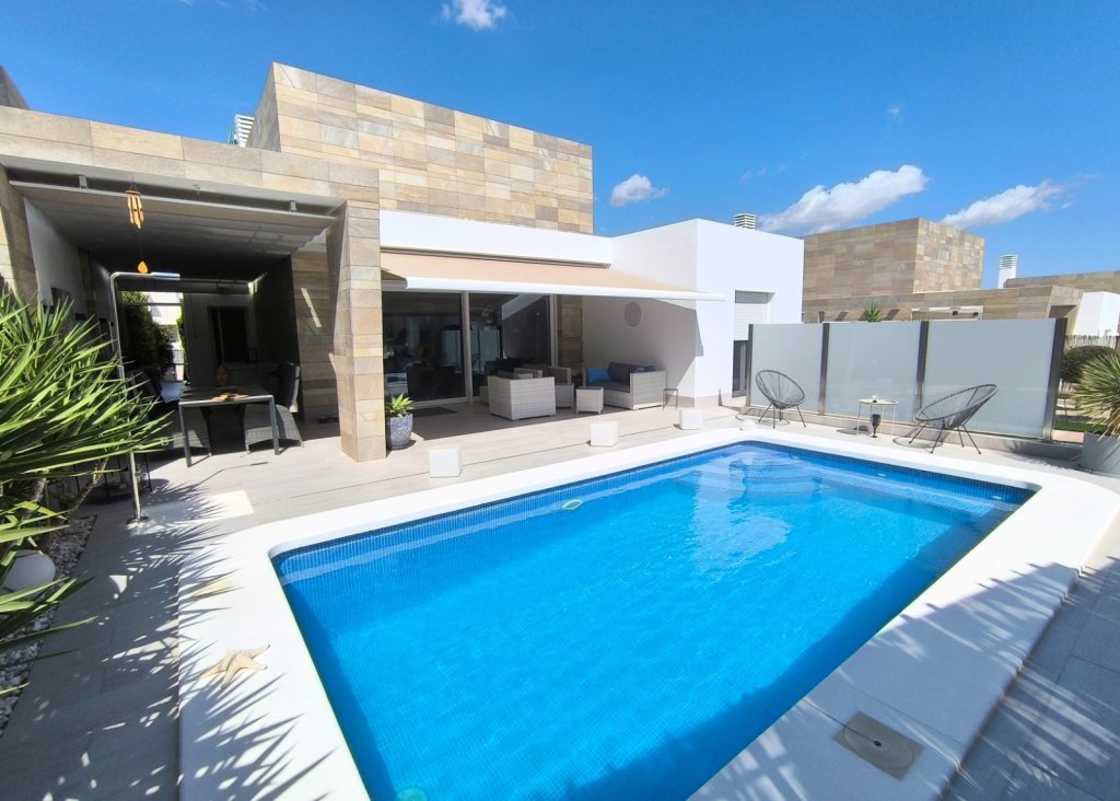 Sale - Villa - Algorfa