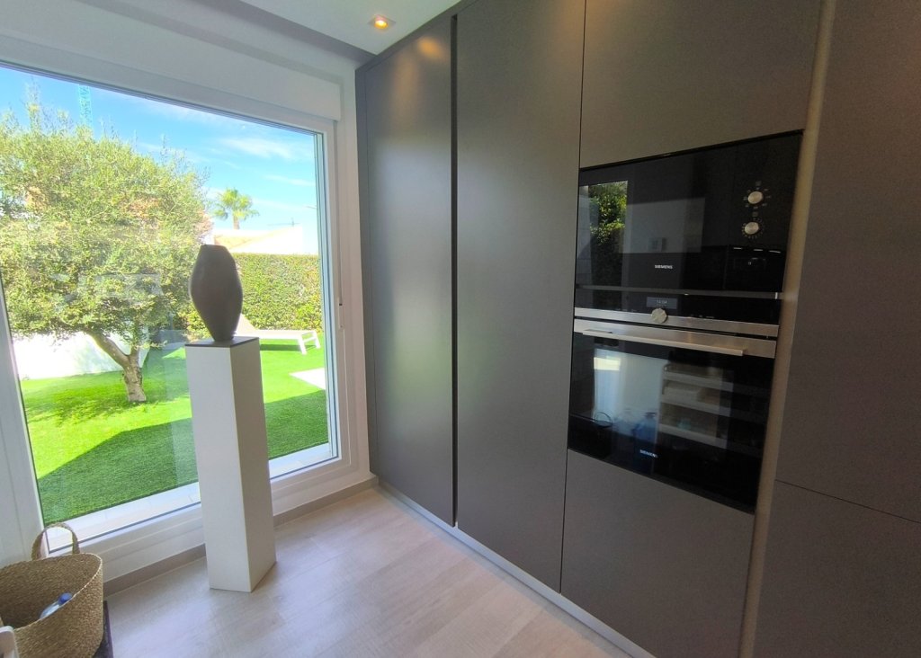 Sale - Villa - Algorfa