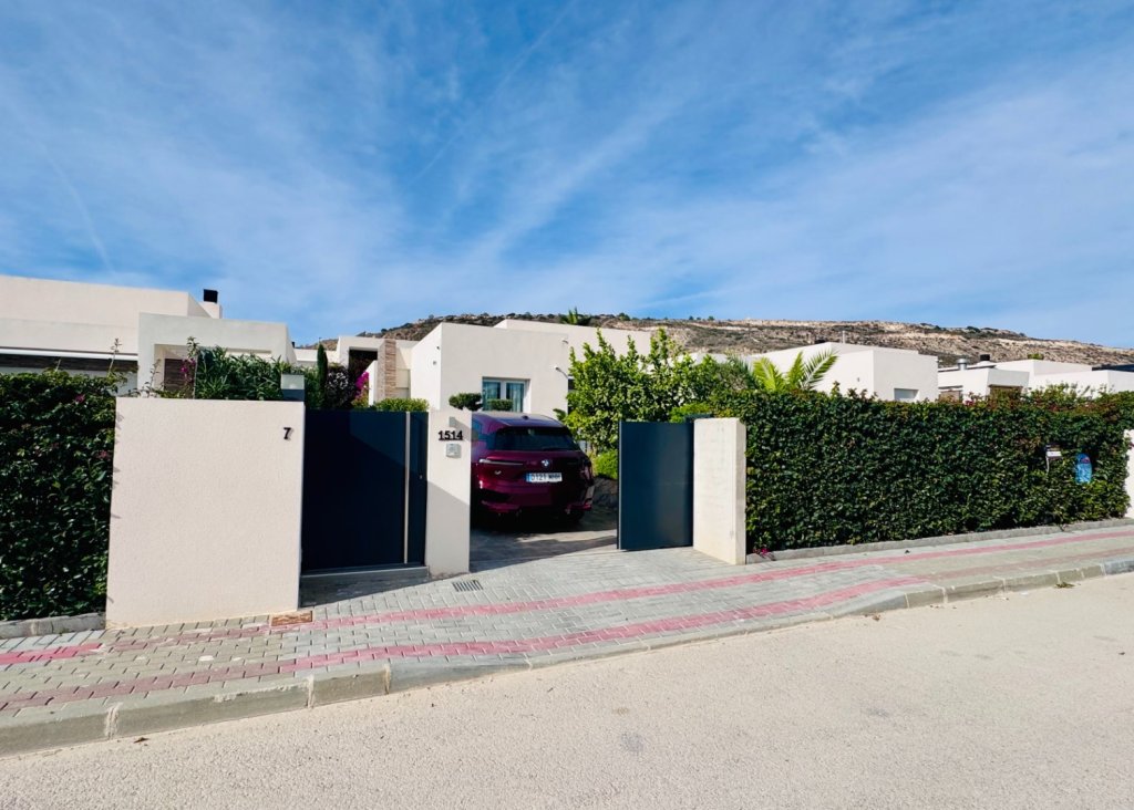 Sale - Villa - Algorfa