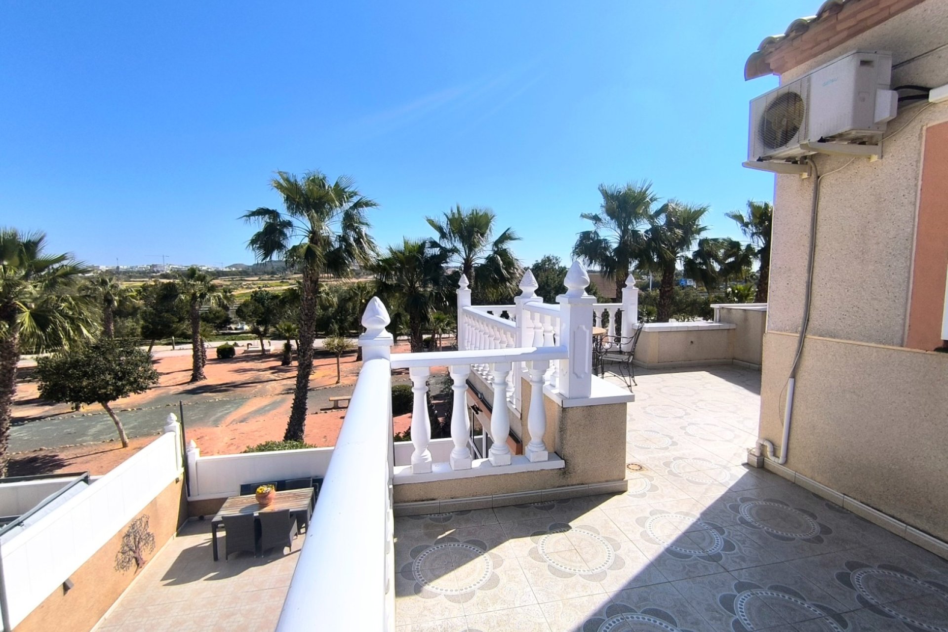 Sale - Villa - Algorfa