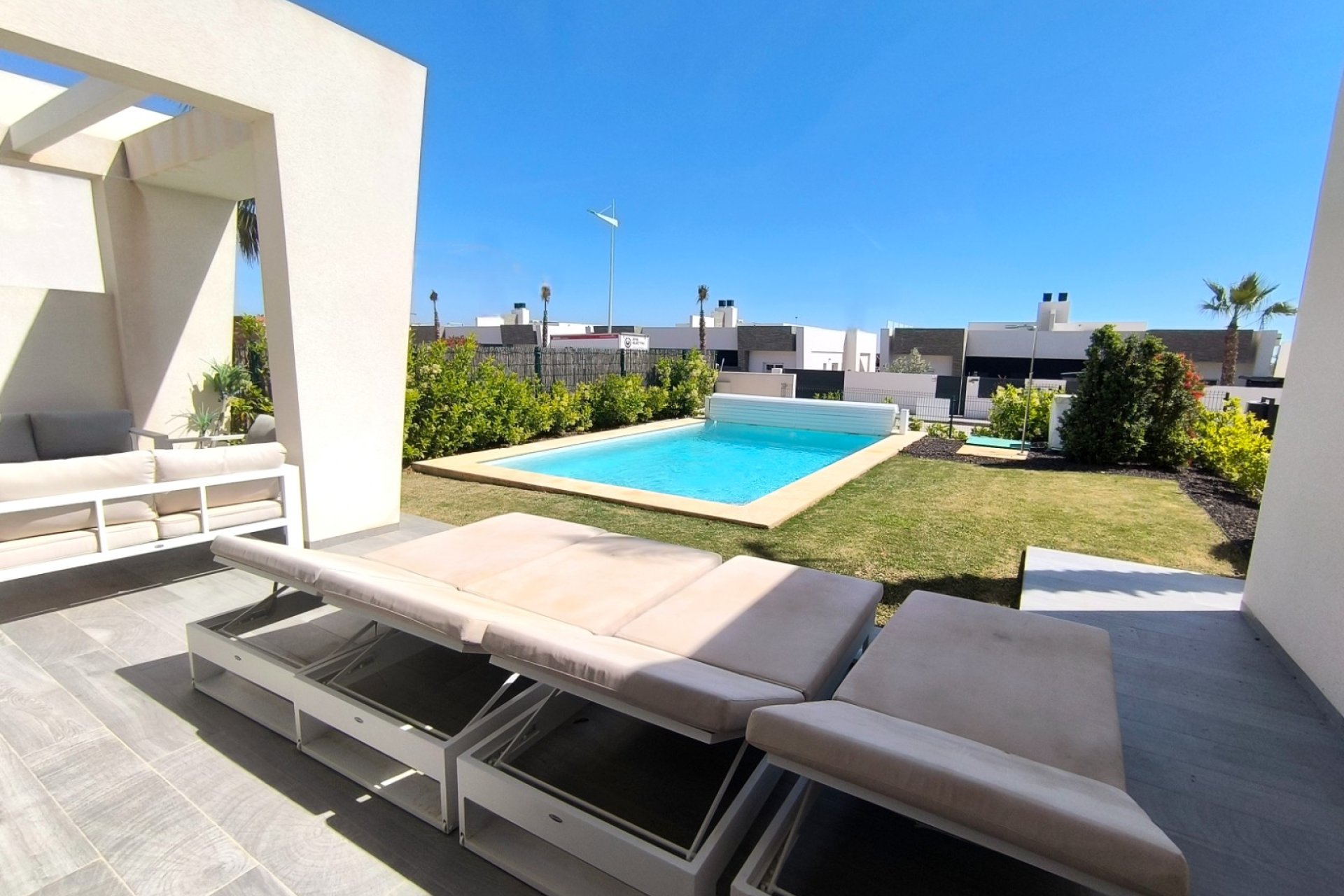 Sale - Villa - Algorfa