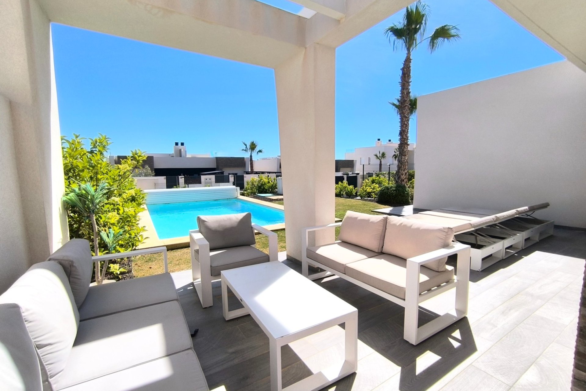 Sale - Villa - Algorfa