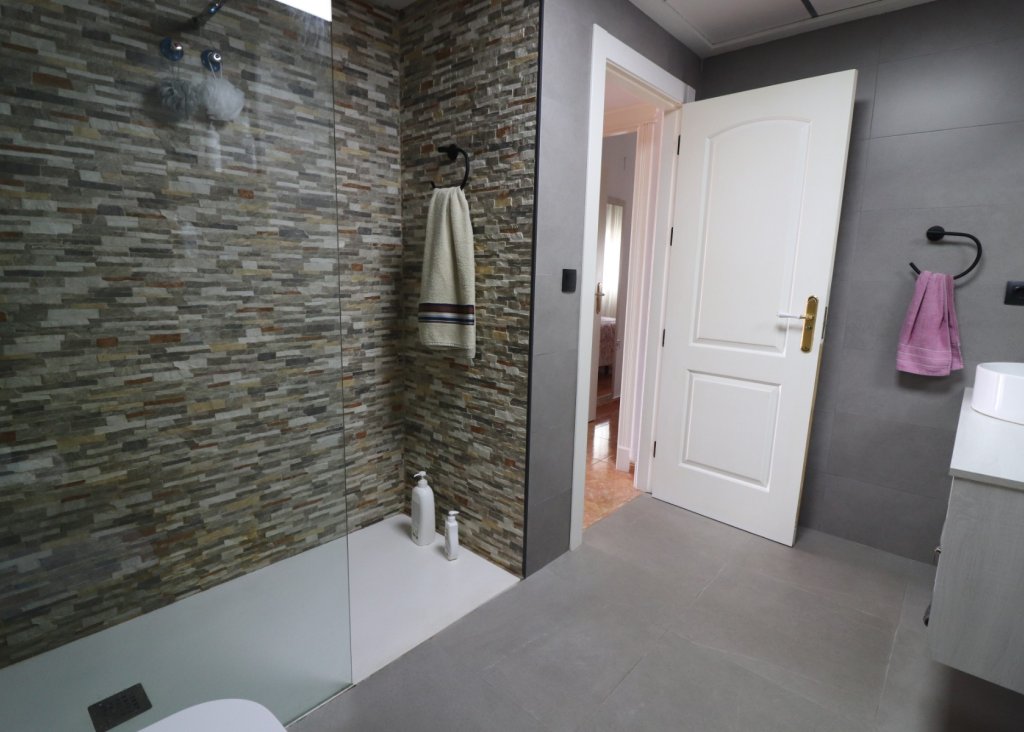 Sale - Villa - Almoradi - El Saladar