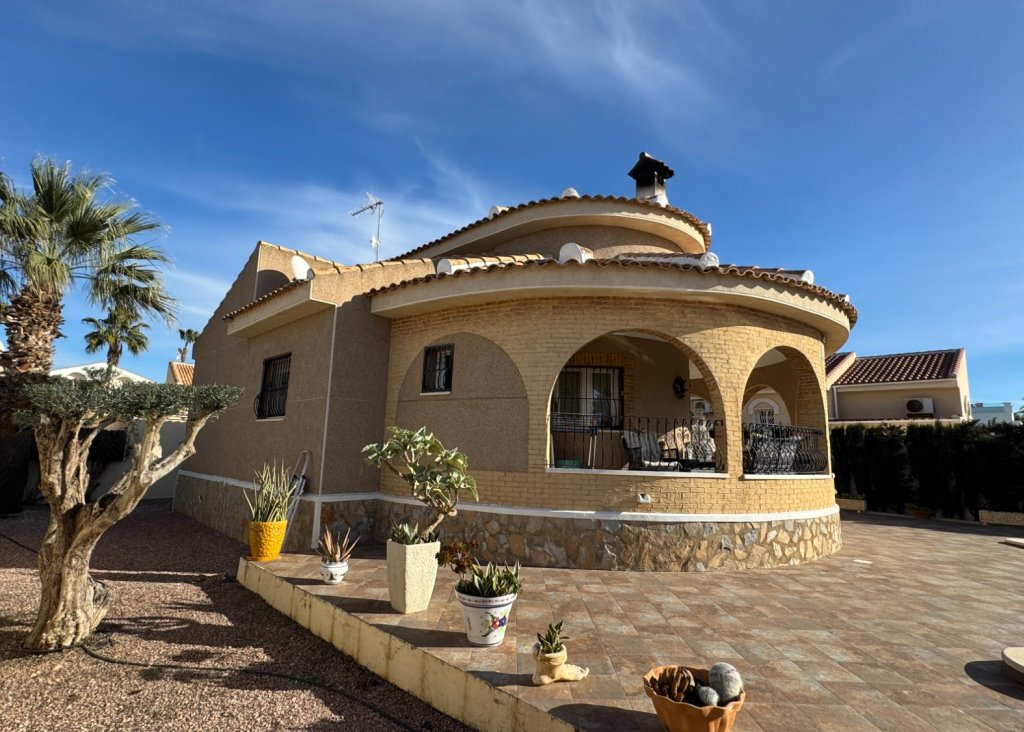 Sale - Villa - Benijófar