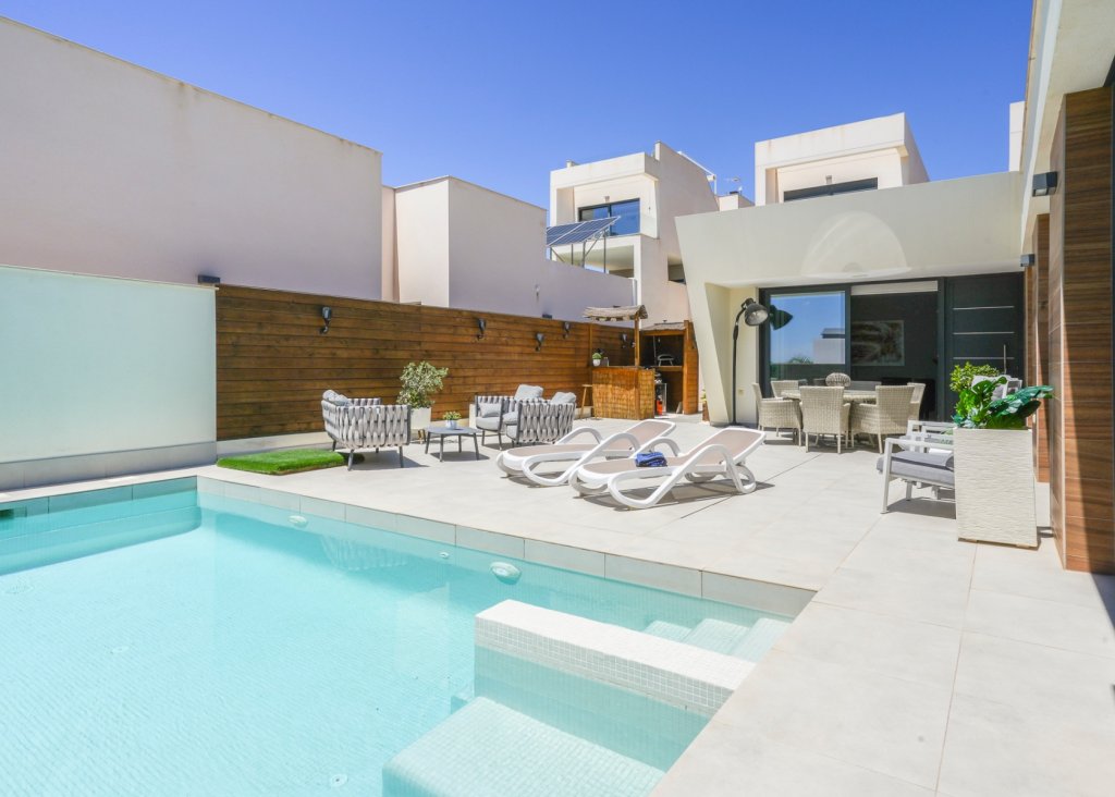 Sale - Villa - Benijófar