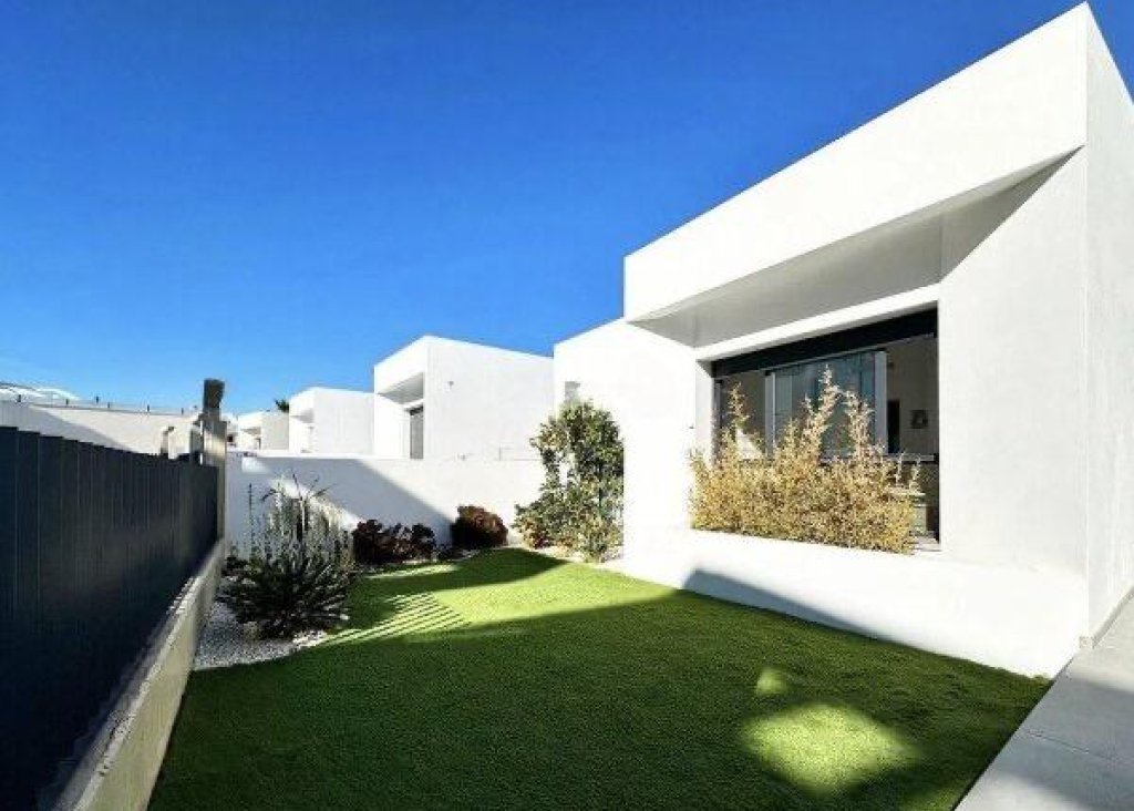 Sale - Villa - Ciudad Quesada - Altos del golf i