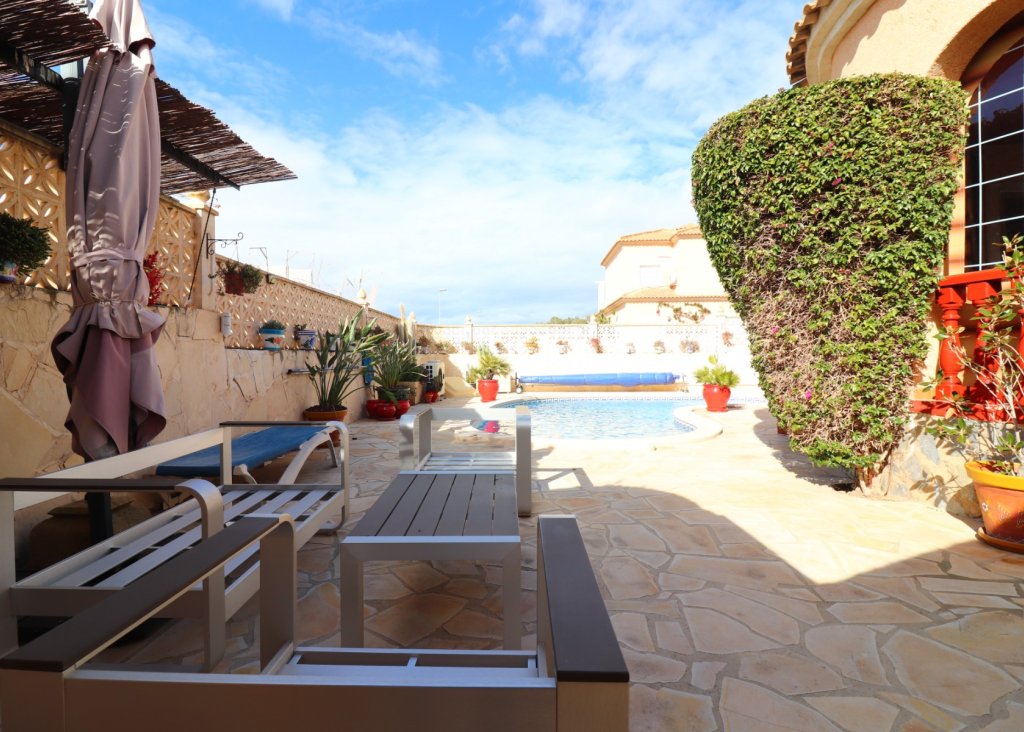 Sale - Villa - Ciudad Quesada - Atalayas