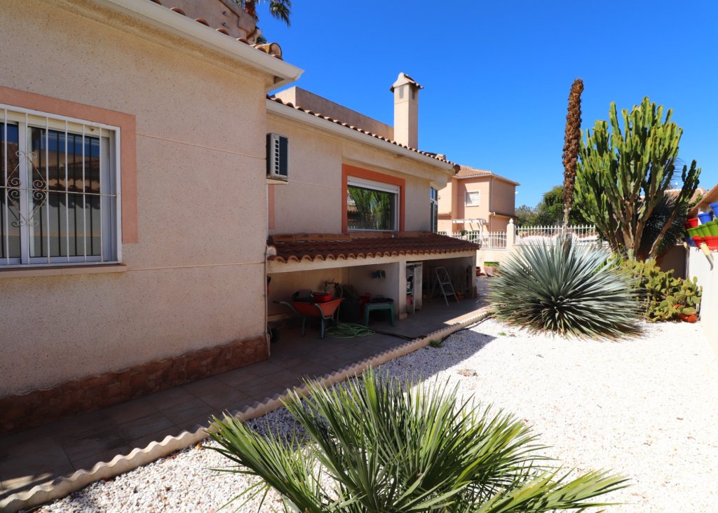 Sale - Villa - Ciudad Quesada - Atalayas