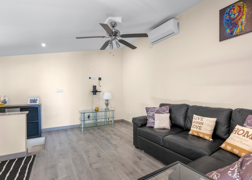 Sale - Villa - Ciudad Quesada - Center