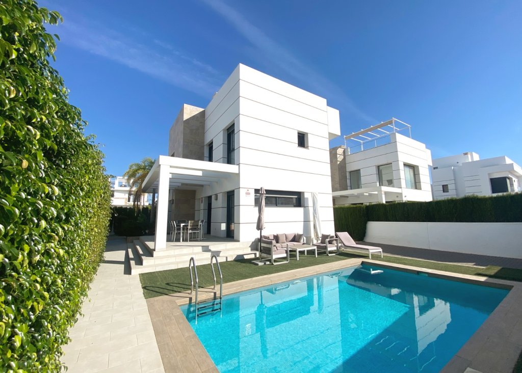 Sale - Villa - Ciudad Quesada - Doña Pepa