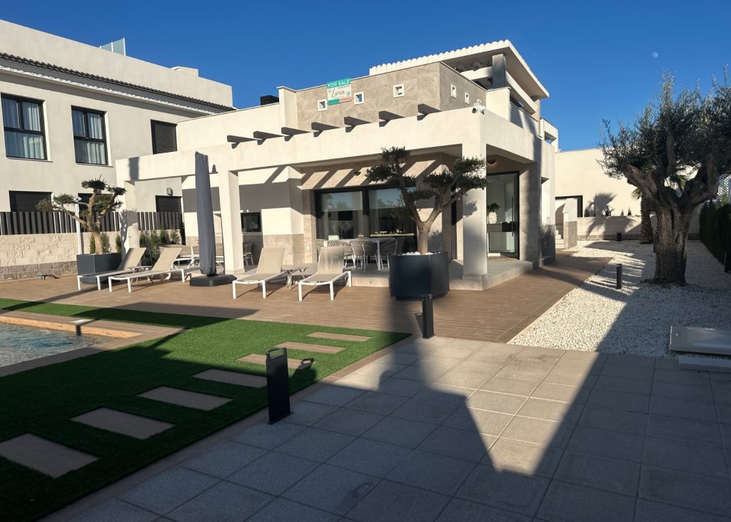 Sale - Villa - Ciudad Quesada - Doña Pepa
