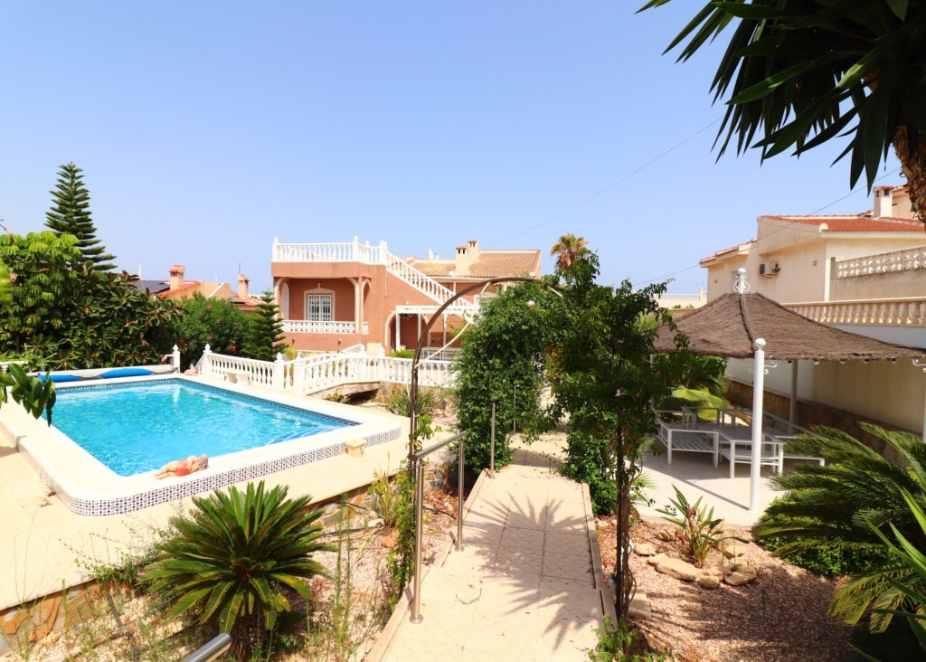 Sale - Villa - Ciudad Quesada - La Fiesta