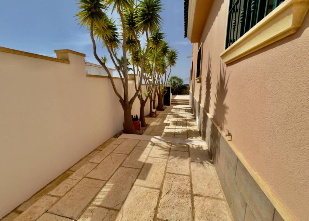 Sale - Villa - Ciudad Quesada - La Fiesta