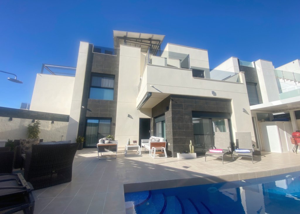 Sale - Villa - Ciudad Quesada - Pueblo Bravo