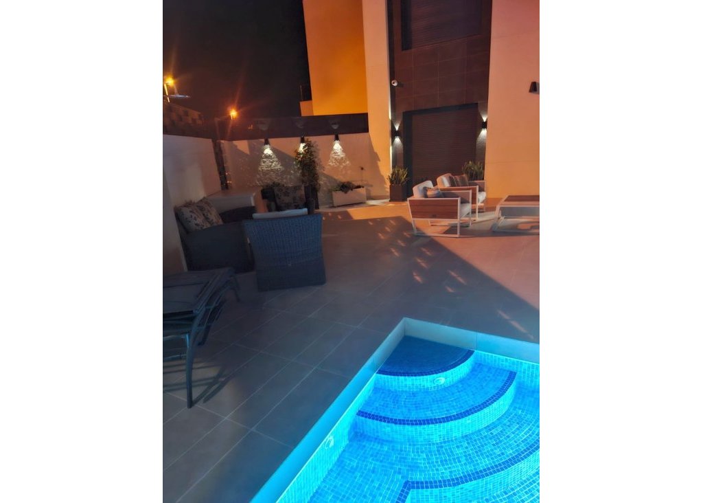 Sale - Villa - Ciudad Quesada - Pueblo Bravo