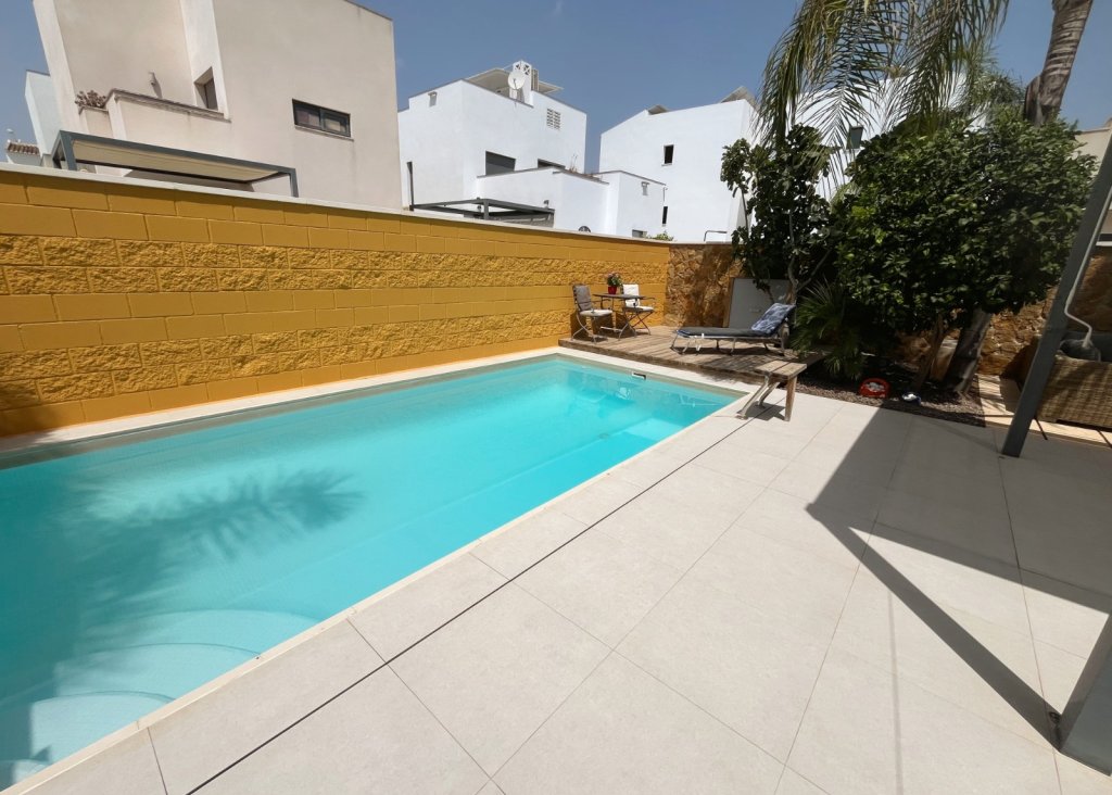 Sale - Villa - Ciudad Quesada - Pueblo Bravo