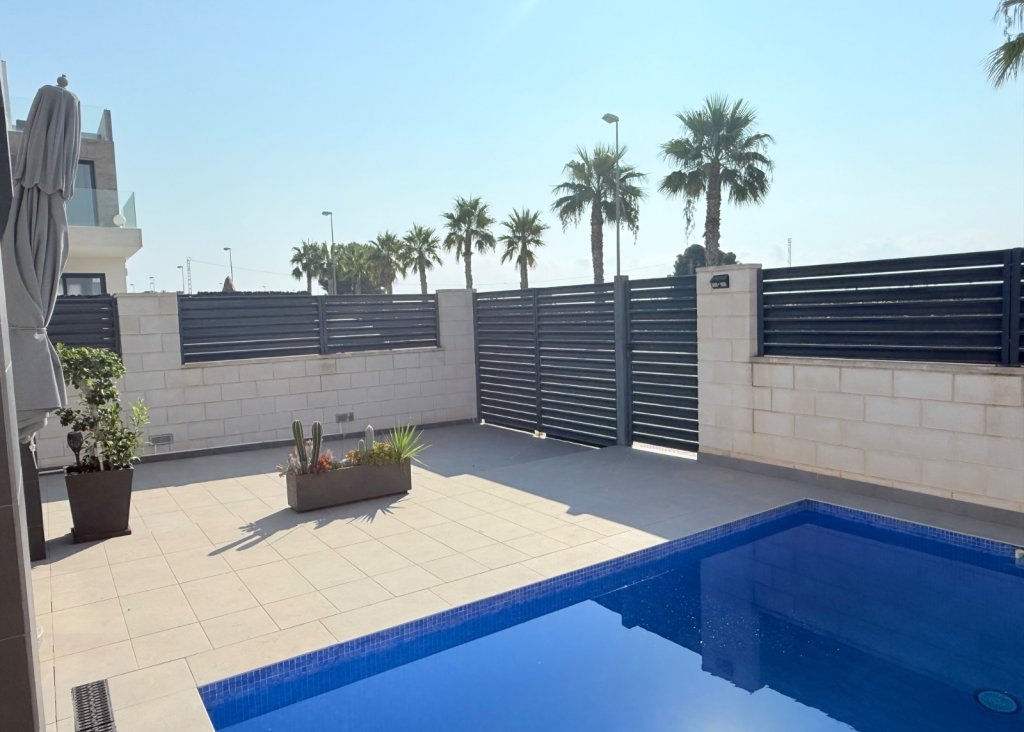 Sale - Villa - Ciudad Quesada - Pueblo Bravo