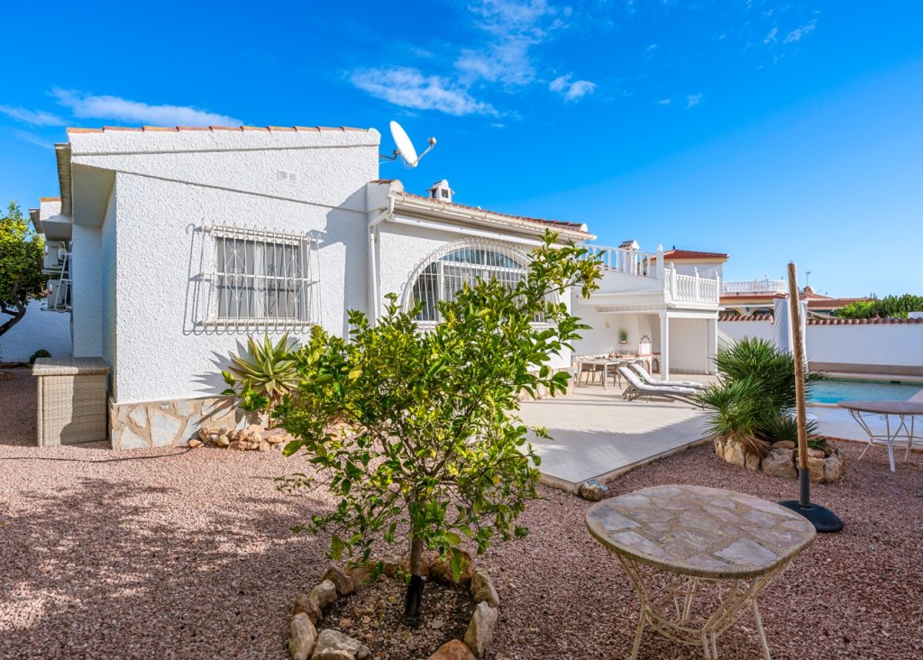 Sale - Villa - Ciudad Quesada - Rojales