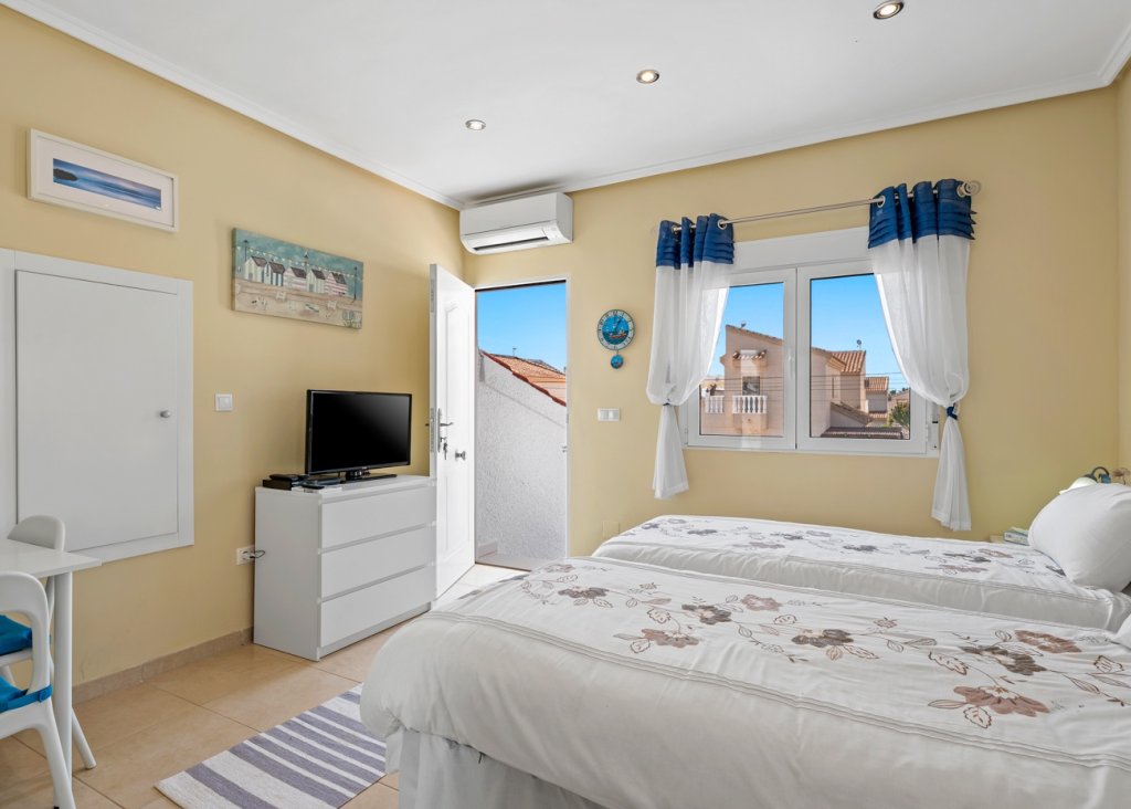 Sale - Villa - Ciudad Quesada - Rojales