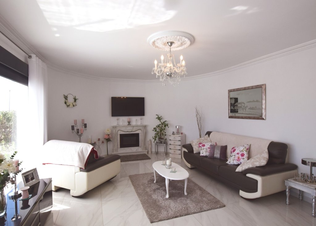 Sale - Villa - Ciudad Quesada