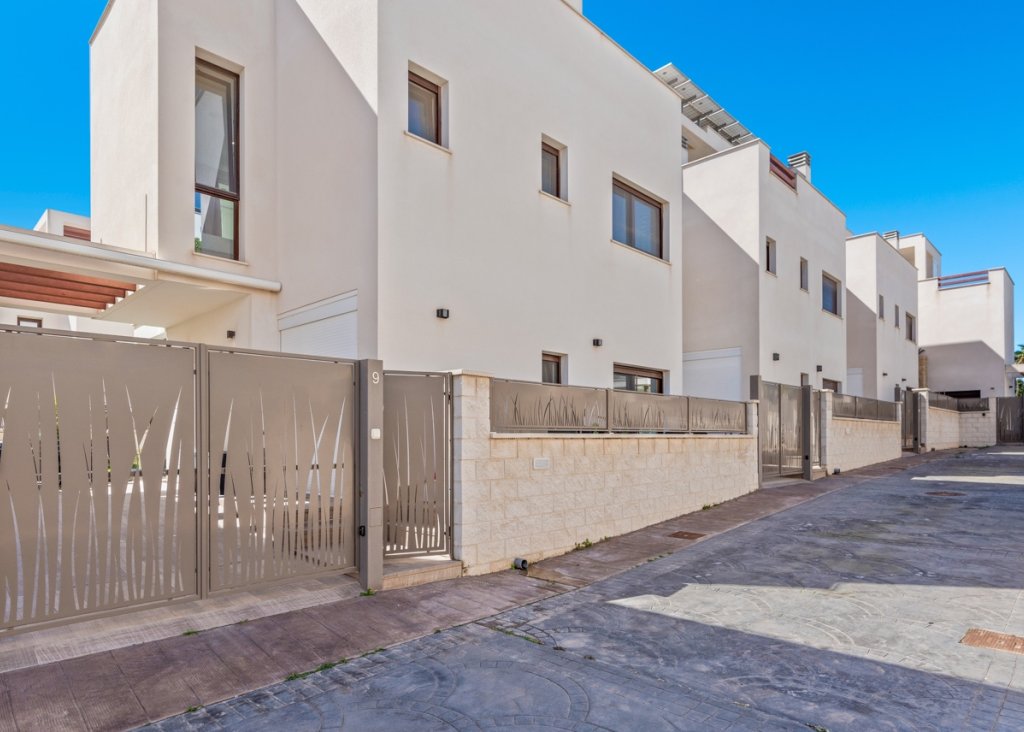 Sale - Villa - Ciudad Quesada