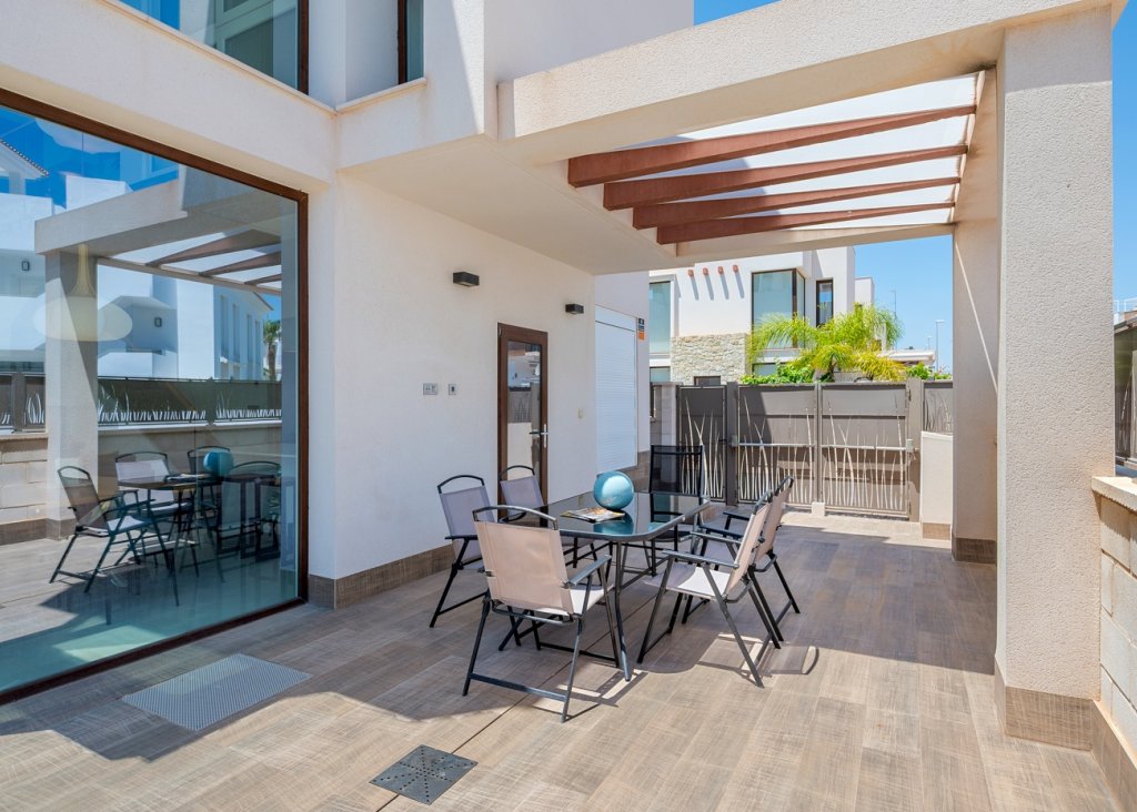 Sale - Villa - Ciudad Quesada