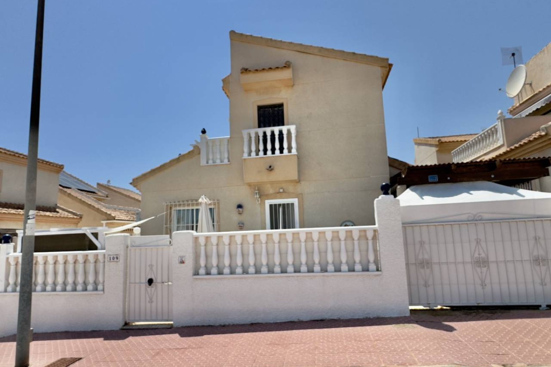Sale - Villa - Ciudad Quesada