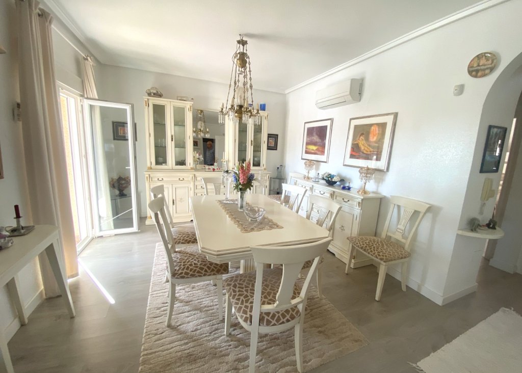 Sale - Villa - Ciudad Quesada