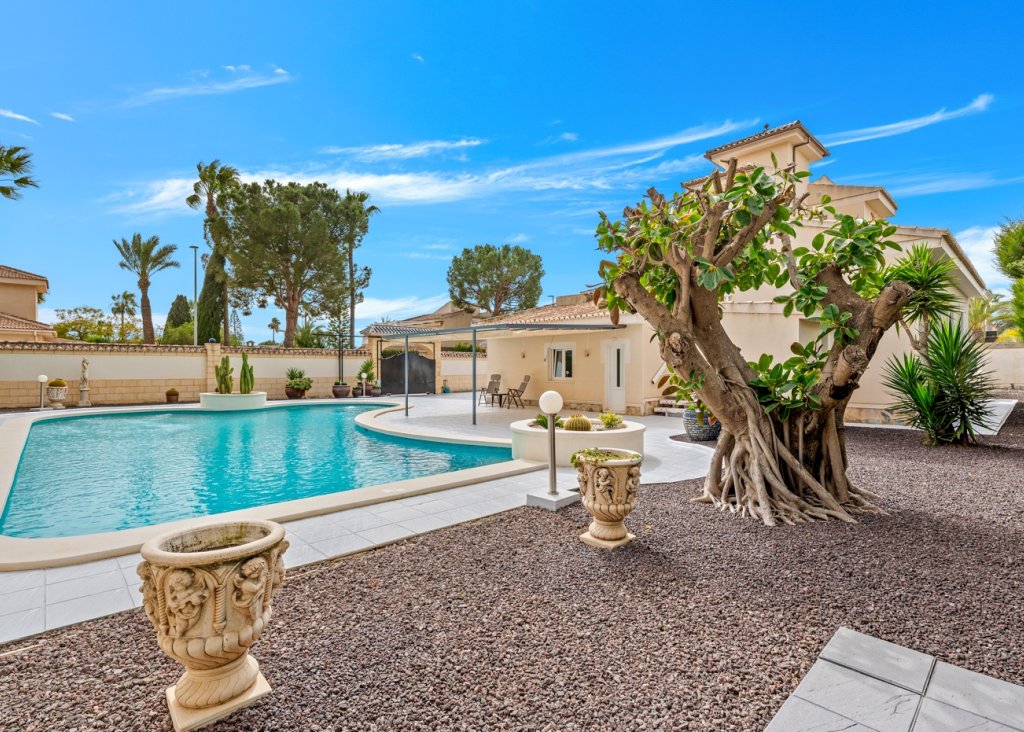 Sale - Villa - Ciudad Quesada