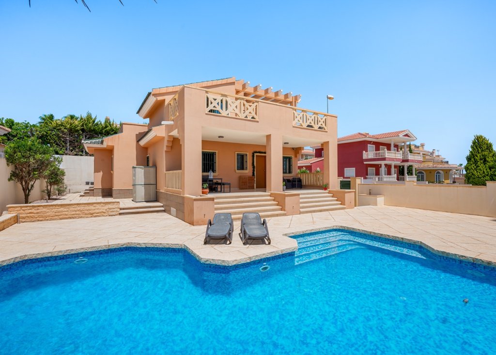 Sale - Villa - Ciudad Quesada