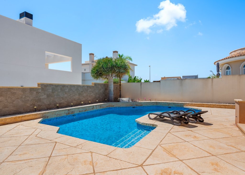 Sale - Villa - Ciudad Quesada
