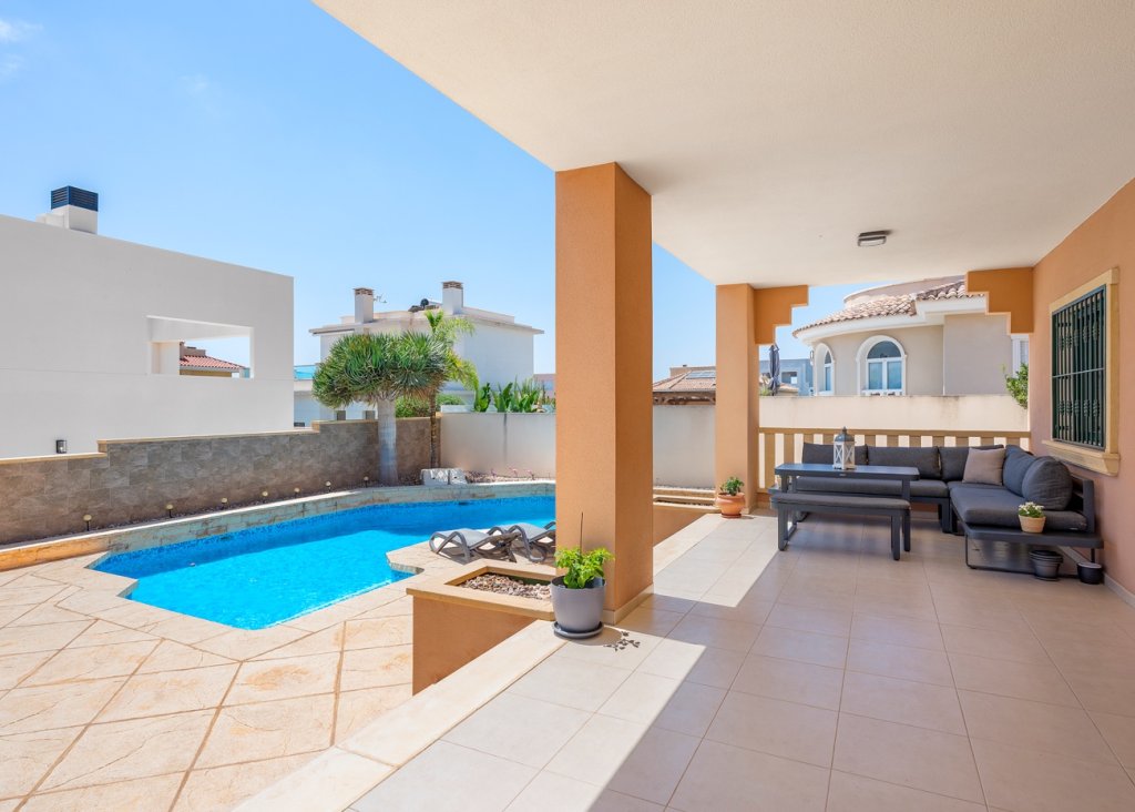 Sale - Villa - Ciudad Quesada