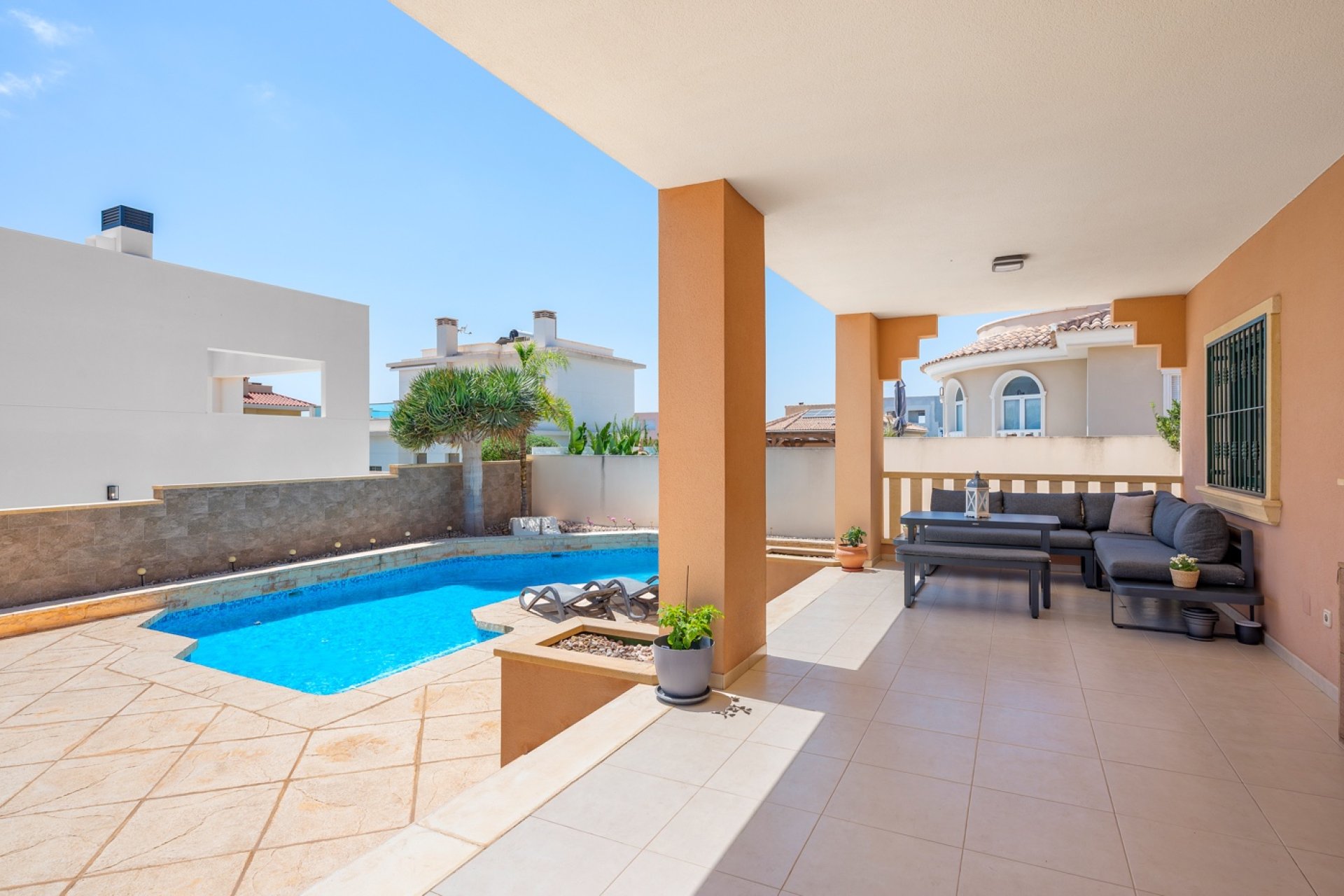 Sale - Villa - Ciudad Quesada