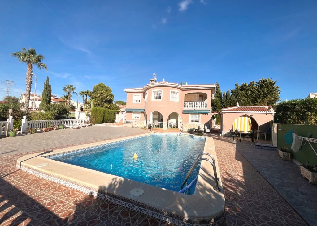 Sale - Villa - Ciudad Quesada