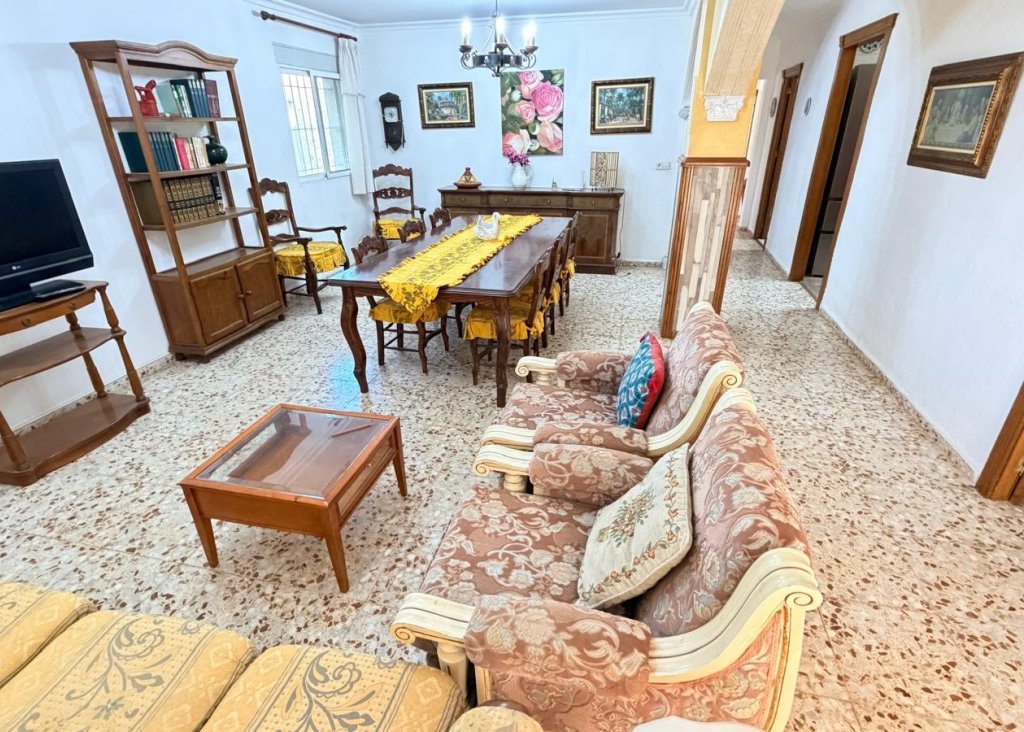 Sale - Villa - Crevillente
