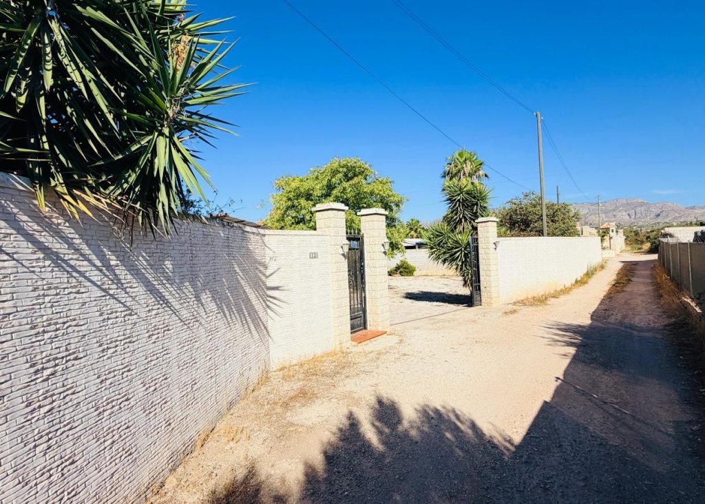 Sale - Villa - Crevillente