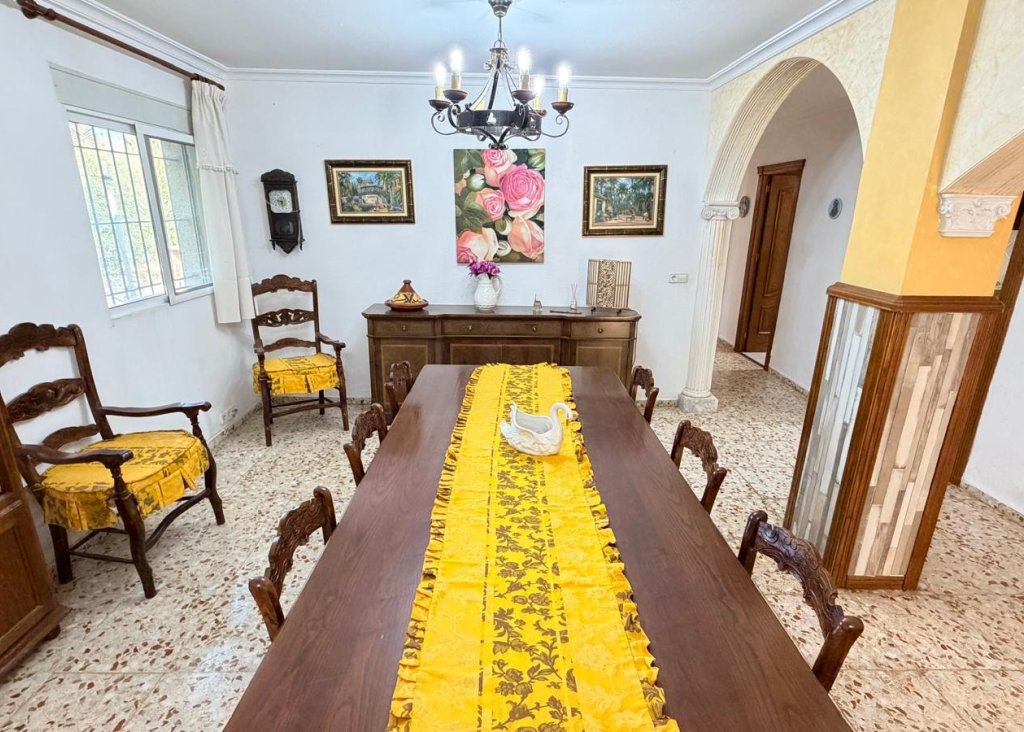 Sale - Villa - Crevillente