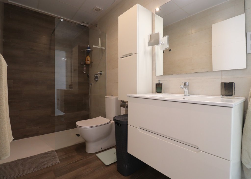 Sale - Villa - Daya Vieja - Daya Vieja - Town