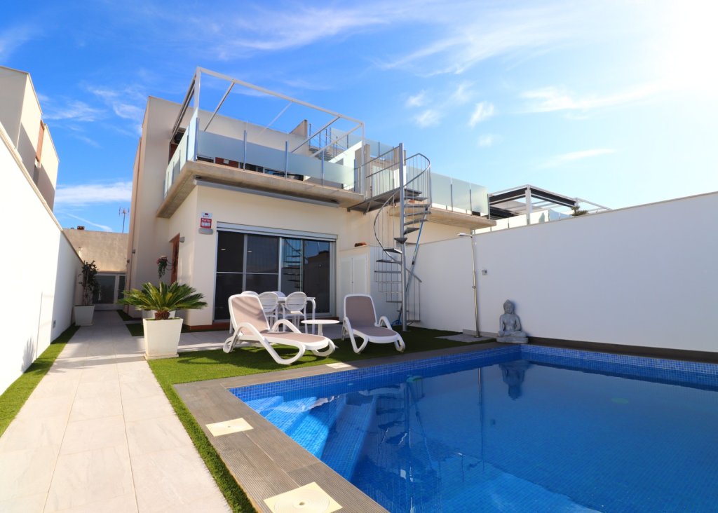 Sale - Villa - Daya Vieja - Daya Vieja - Town