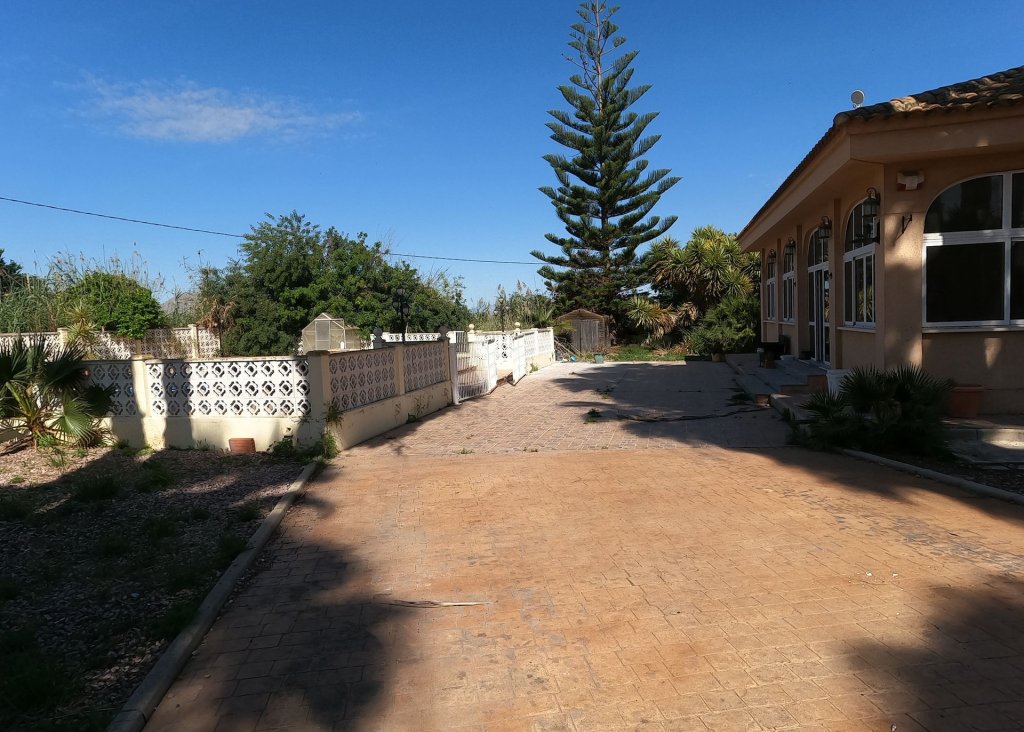 Sale - Villa - Dolores