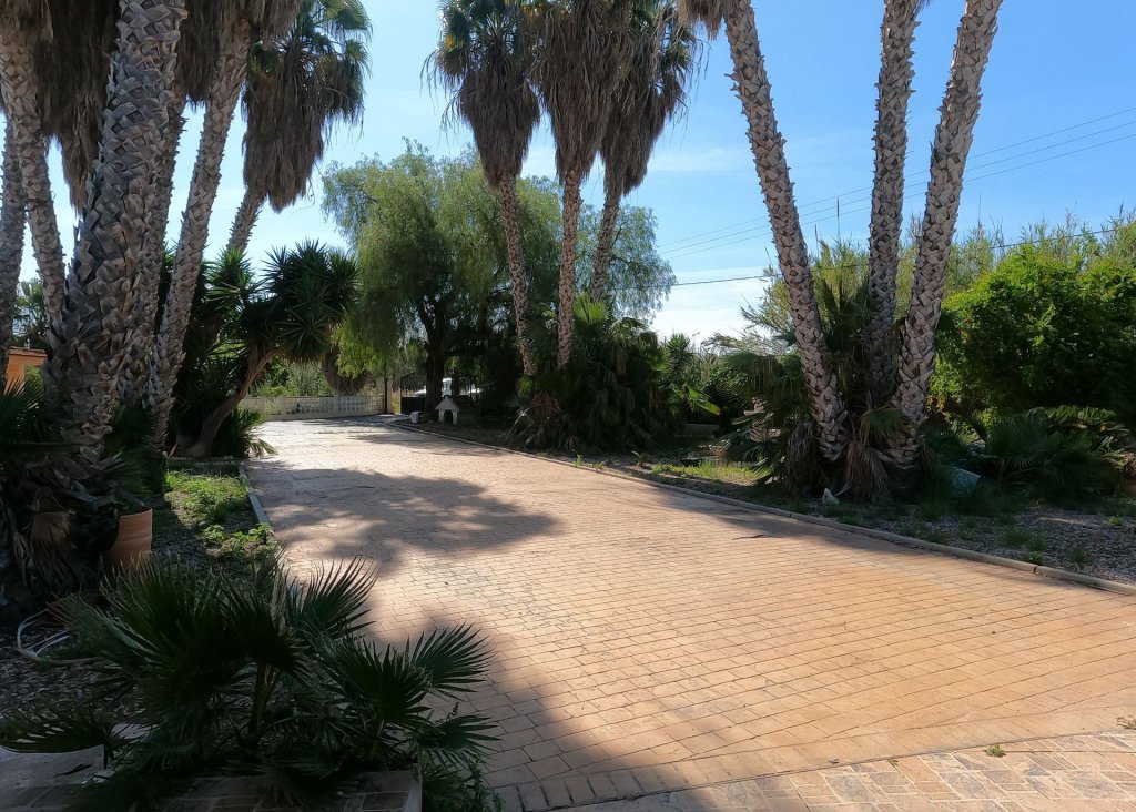 Sale - Villa - Dolores