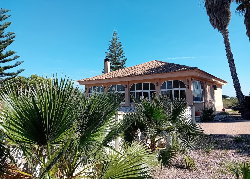 Sale - Villa - Dolores